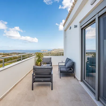 Aelia Home, Villa